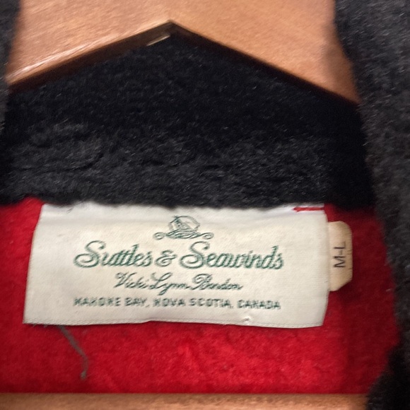 Fleece Jacket Womens Medium Large Red Black Maple Leaf Faux Fur Artisan Made - Picture 12 of 14